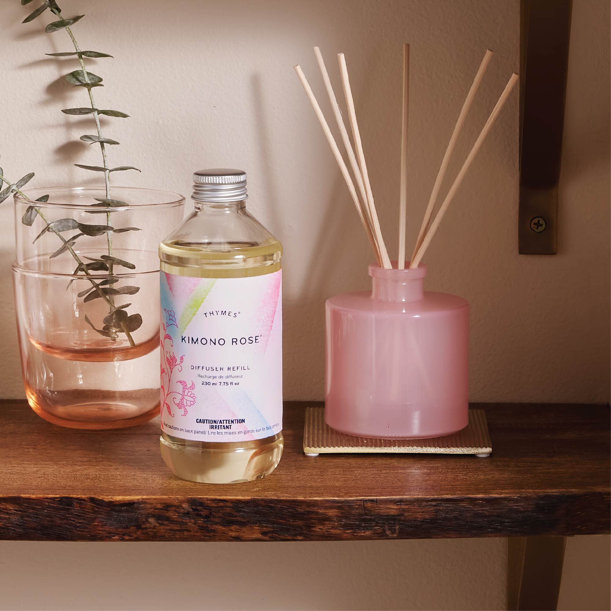 Thymes-KMr-Diff_20Oil_20Refill-Web_20Alt_20Image-1.jpg