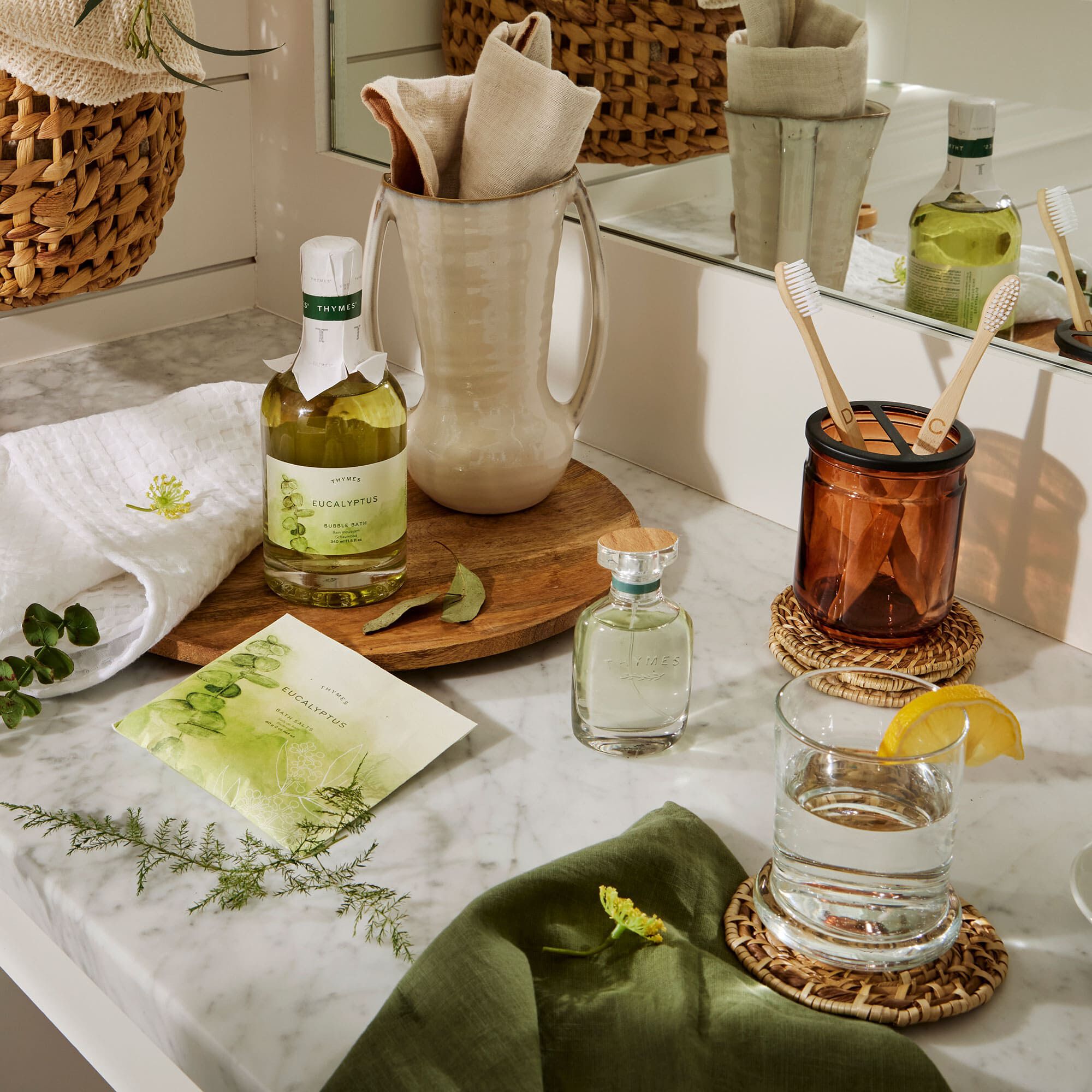 eucalypyus-bubble-bath-cologne-and-bath-salts_4eaa568e-046f-48b7-8f83-43142abc28f4.jpg