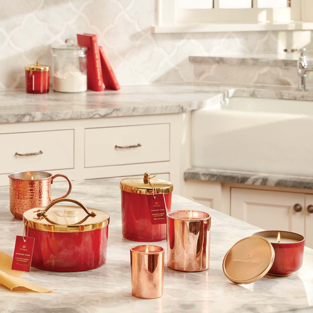 simmered-cider-collection-on-counter-in-apple-basket-holiday-2021-1-2000x2000-1.jpg
